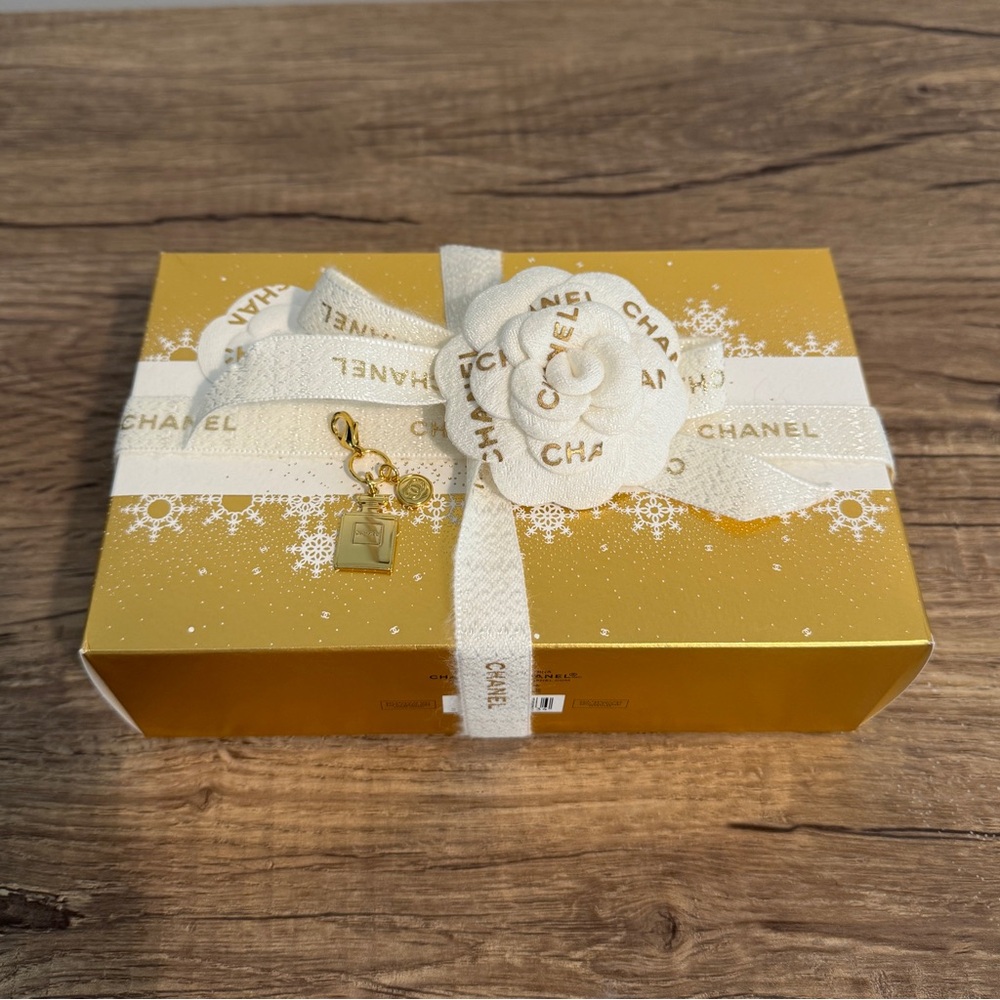Chanel limited edition holiday gift set
